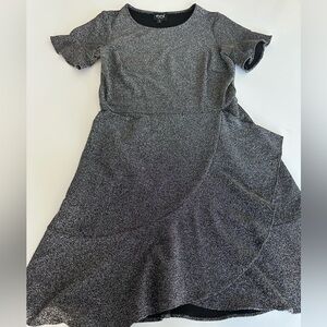 ECI Metallic Black and Silver A-Line Short Sleeve Dress